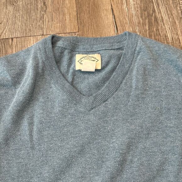 St. John’s Bay Long Sleeve Sweater Large EUC - Picture 4 of 5